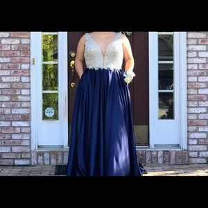 Navy blue and pearl detailing, Dave and Johnny dress, Dust bag included